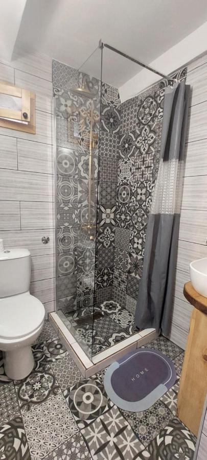 Taverna -sunce- With Jacuzzi Apartment *
