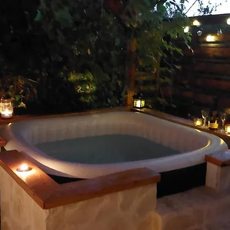 Taverna -Sunce- With Jacuzzi Vis Exterior photo