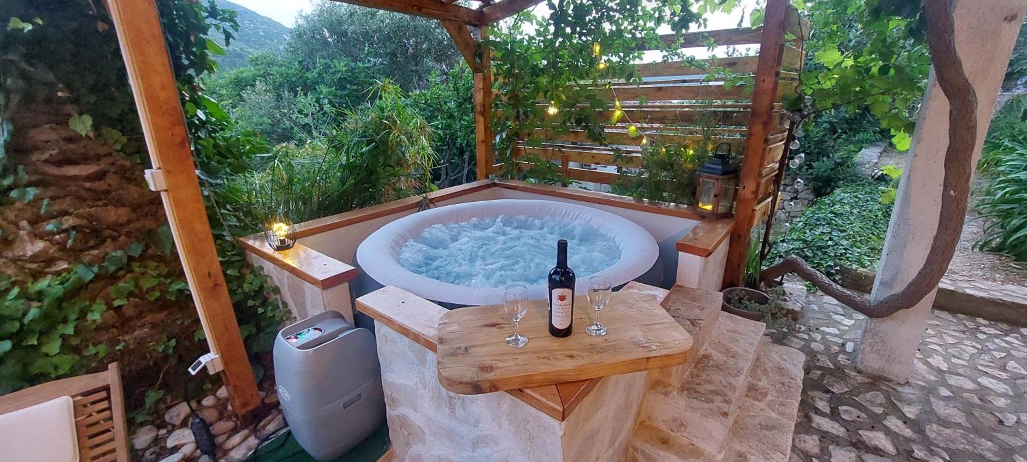 Appartement Taverna -sunce- With Jacuzzi *
